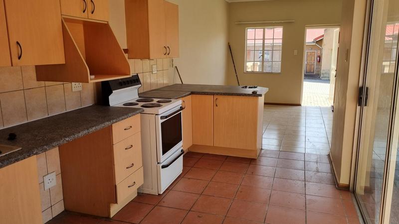 To Let 2 Bedroom Property for Rent in Ladybrand Free State